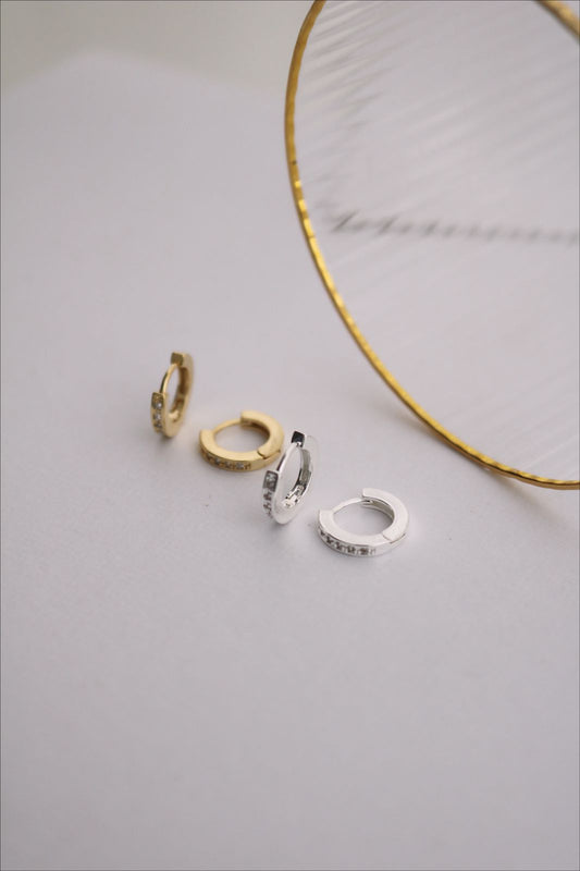 Argola Cravejada Slim