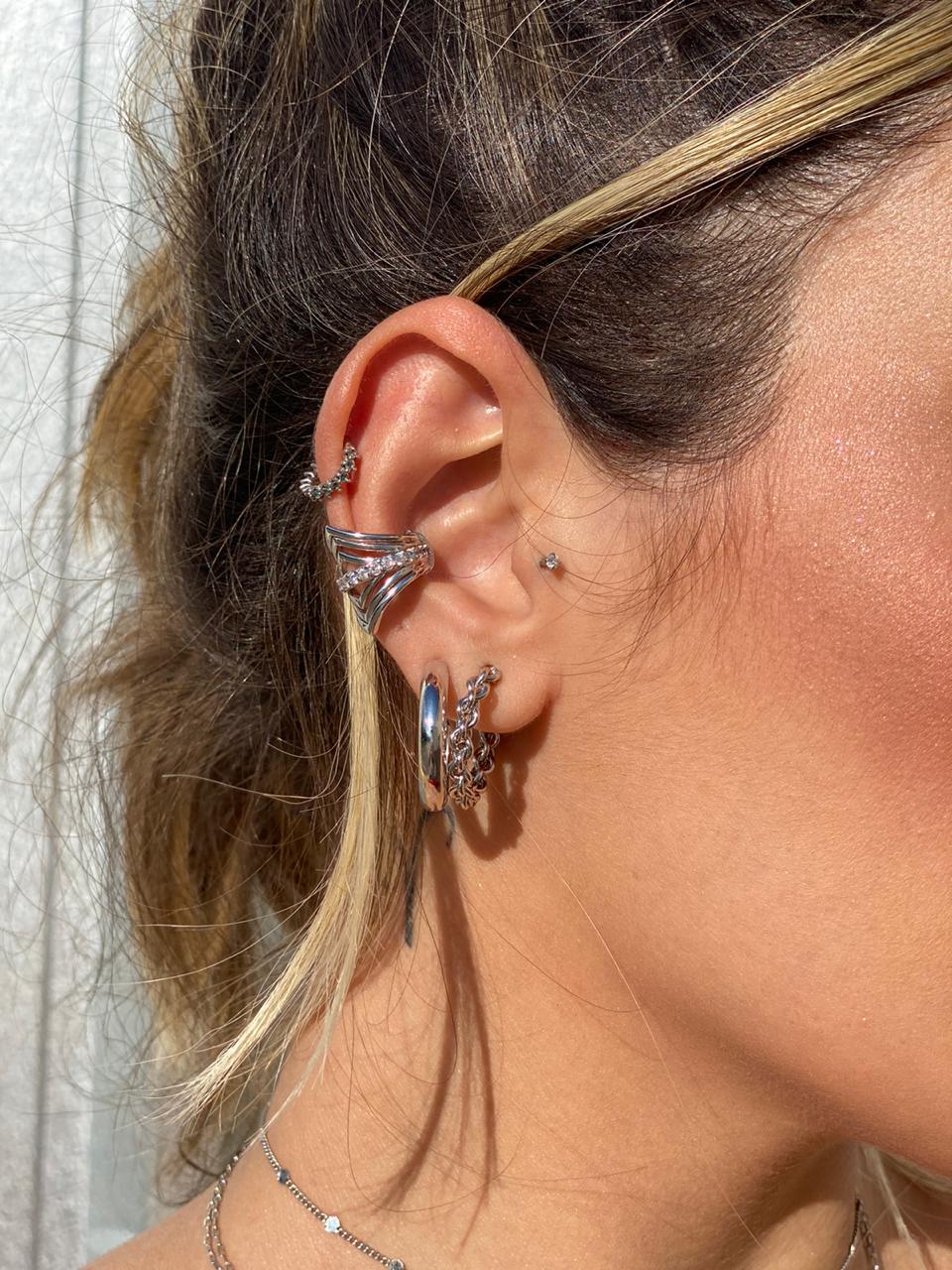 Piercing fake Geometric