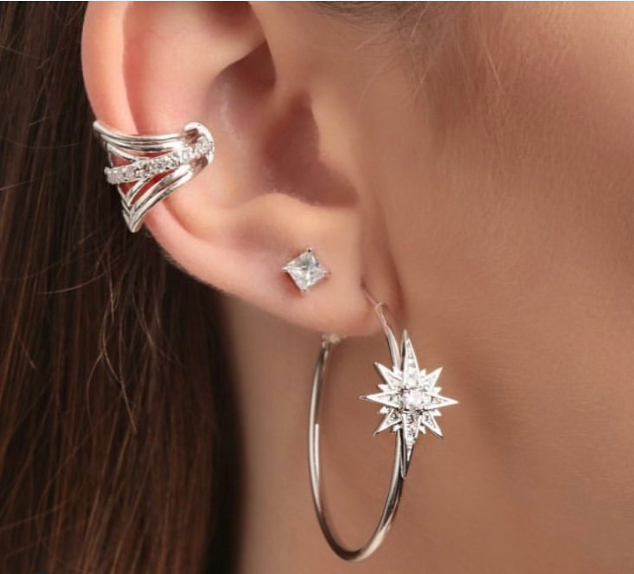 Piercing fake Geometric