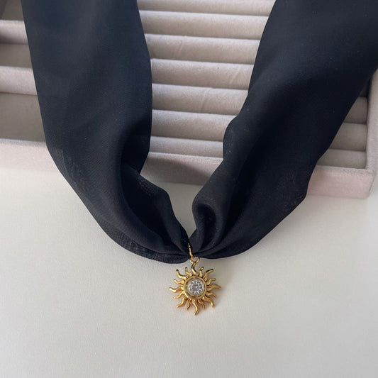 Choker Tecido Sol