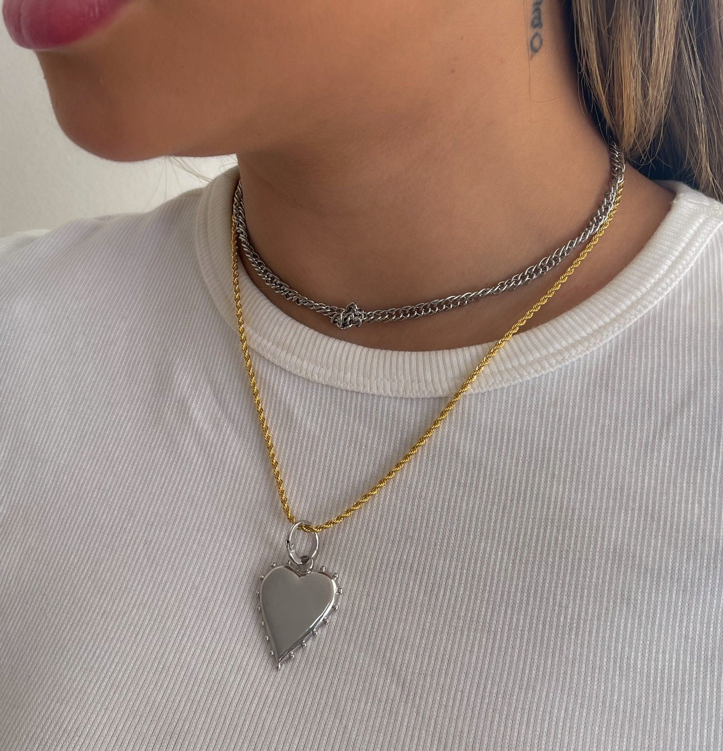 Choker Entrelaçada (edição Limitada)