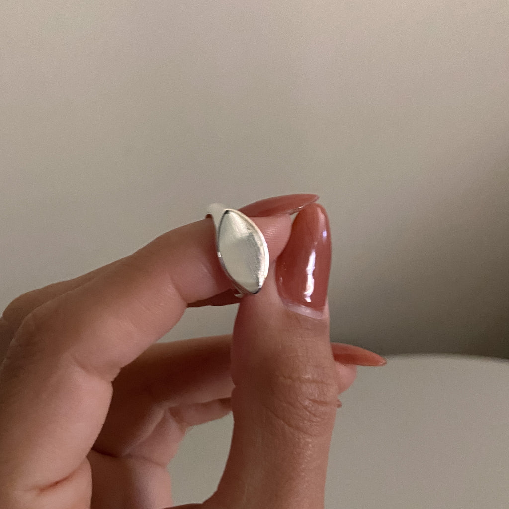 Anel Mindinho Oval