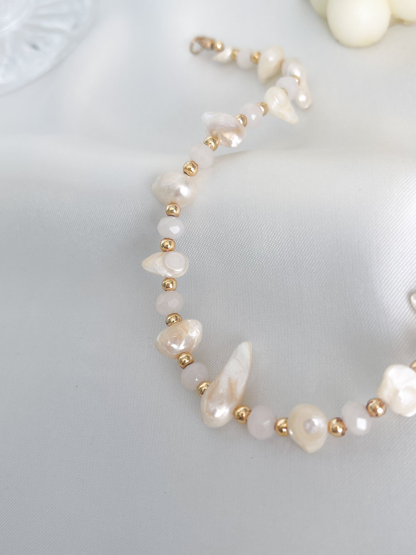 Choker Madriperola e Cristais